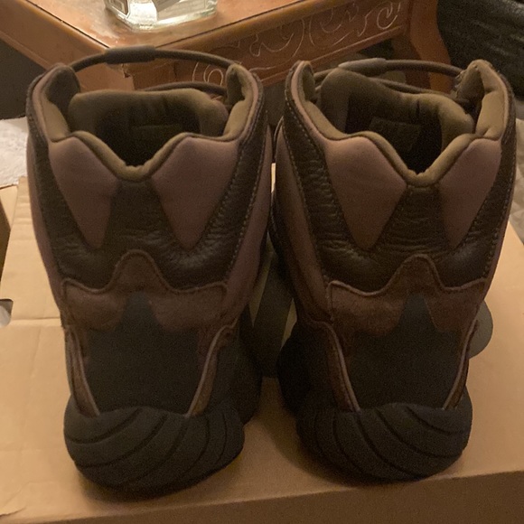 Adidas Yeezy 500 brown suede size 12US men.